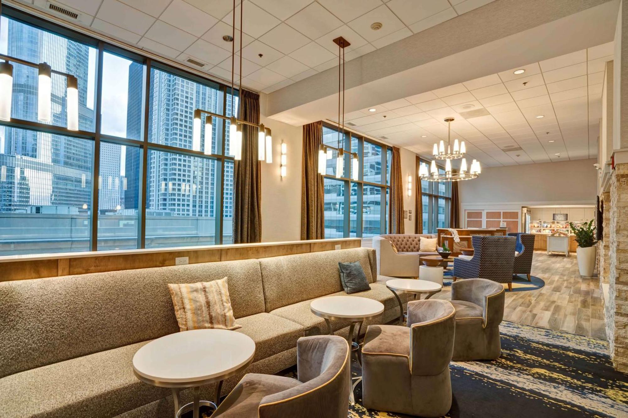 Homewood Suites By Hilton Chicago Downtown Exterior foto